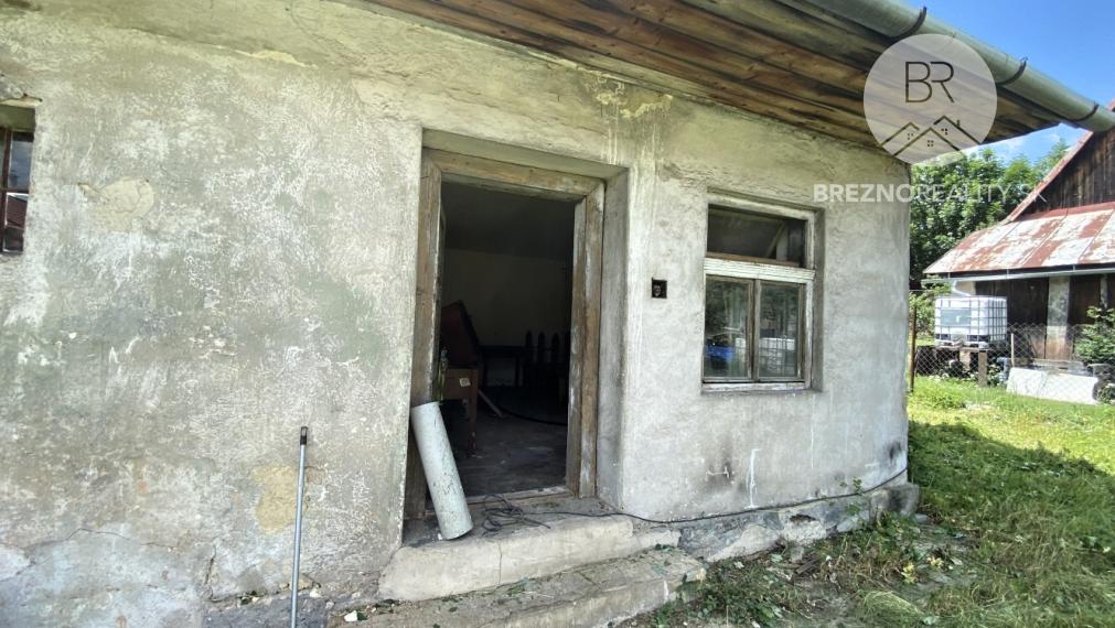 Pozemok s hospodárskou budovou - Polomka