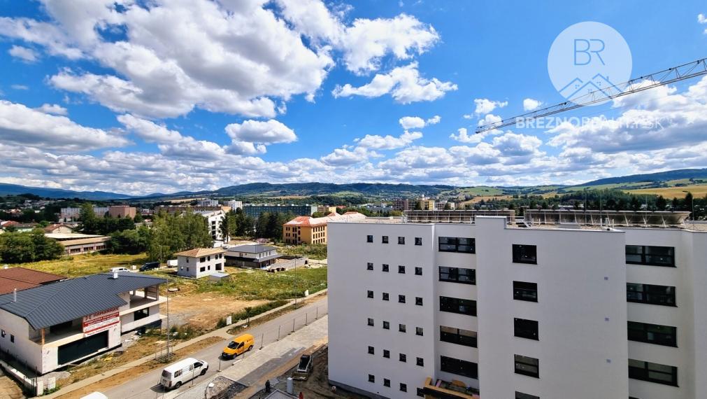 Kompletne zariadený 1i byt na prenájom - novostavba Kasárne - Brezno