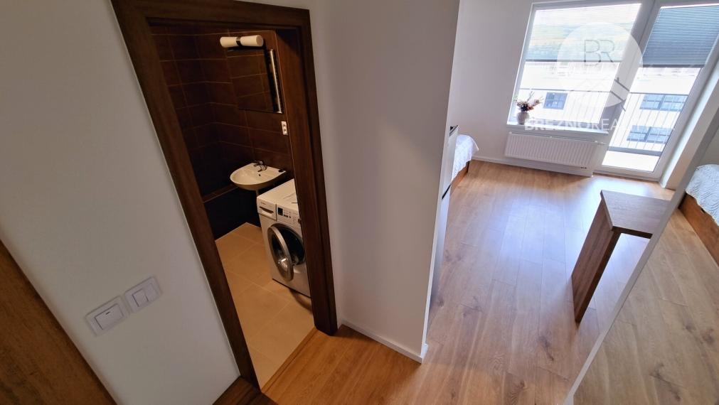 Kompletne zariadený 1i byt na prenájom - novostavba Kasárne - Brezno