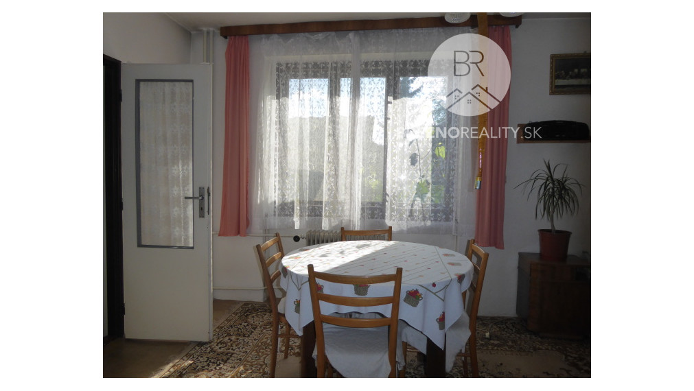 Rodinný dom na predaj - Predné Halny - Brezno