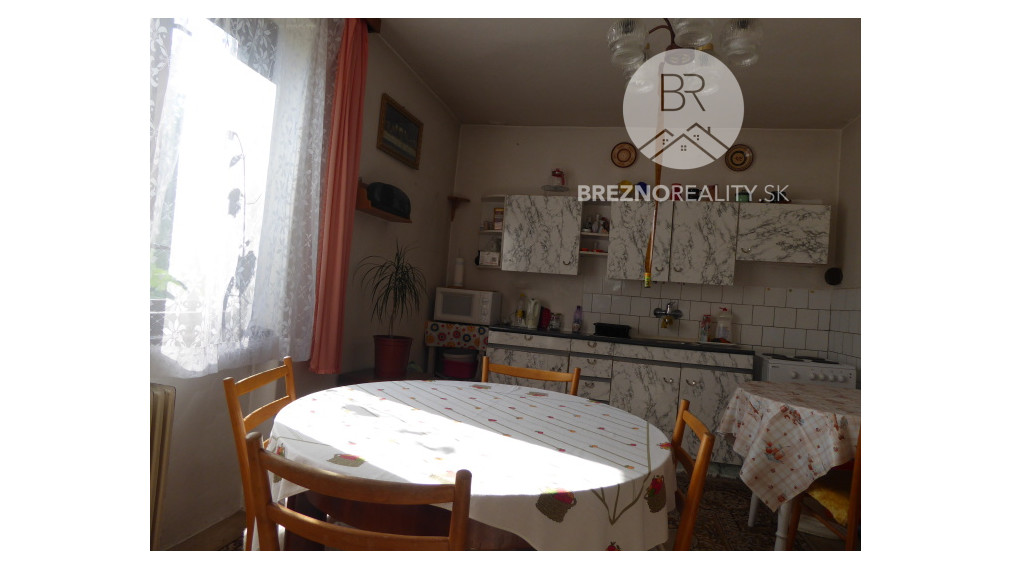 Rodinný dom na predaj - Predné Halny - Brezno