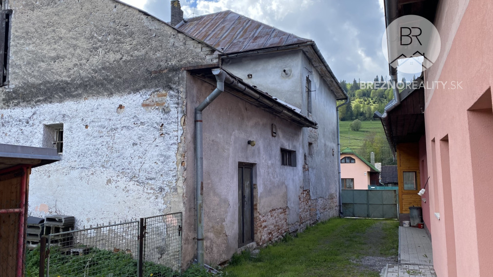 Investičný objekt na predaj -  Pohronská Polhora