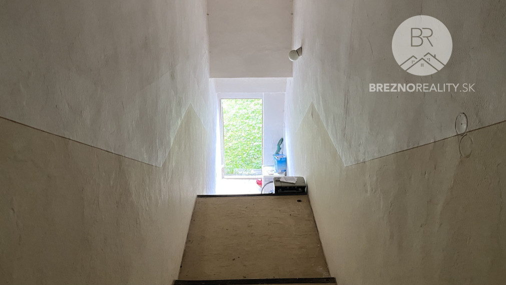 Investičný objekt na predaj -  Pohronská Polhora