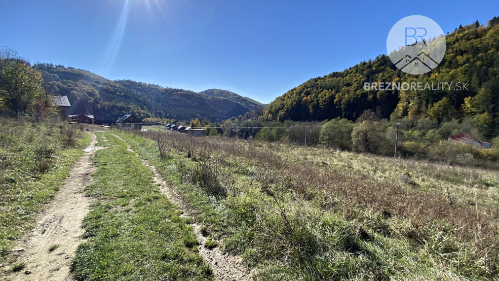 Slnečné stavebné  pozemky v srdci Nízkych Tatier - Mýto pod Ďumbierom