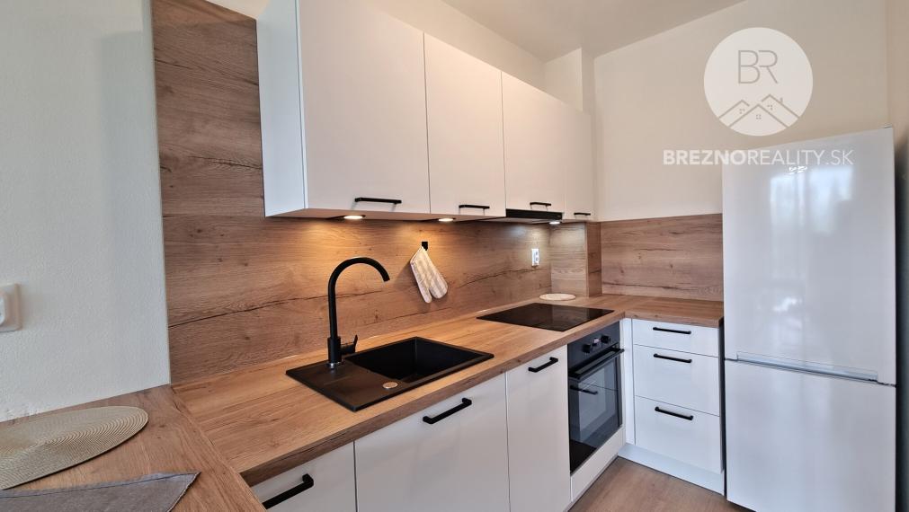 Prenájom 1kk Kasárne Brezno - zariadený byt