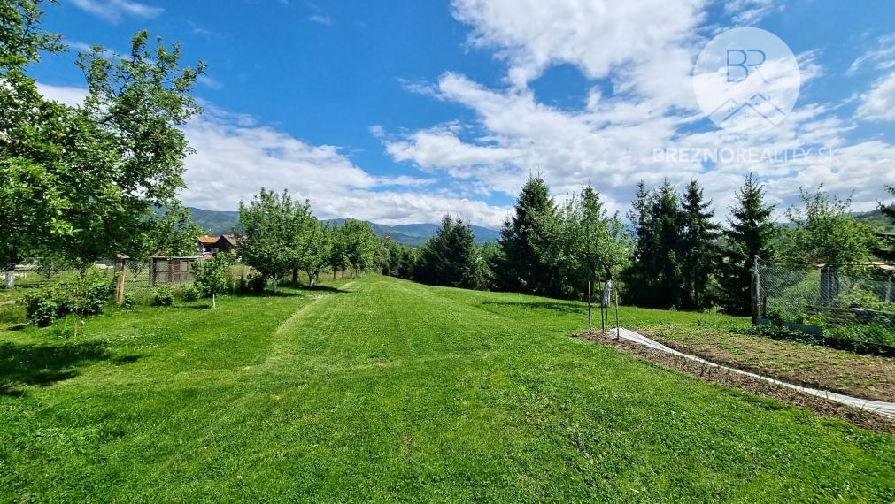 Rodinný dom na veľkom pozemku 1474 m2 - Polomka