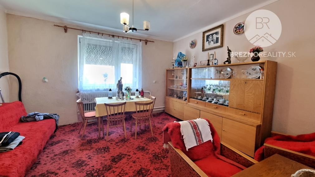 Rodinný dom na veľkom pozemku 1474 m2 - Polomka