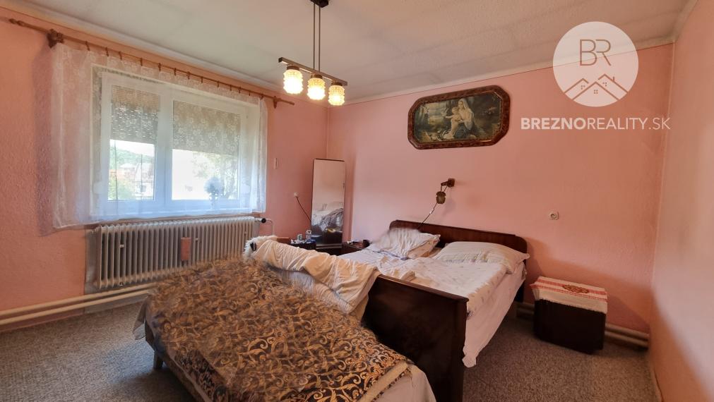 Rodinný dom na veľkom pozemku 1474 m2 - Polomka