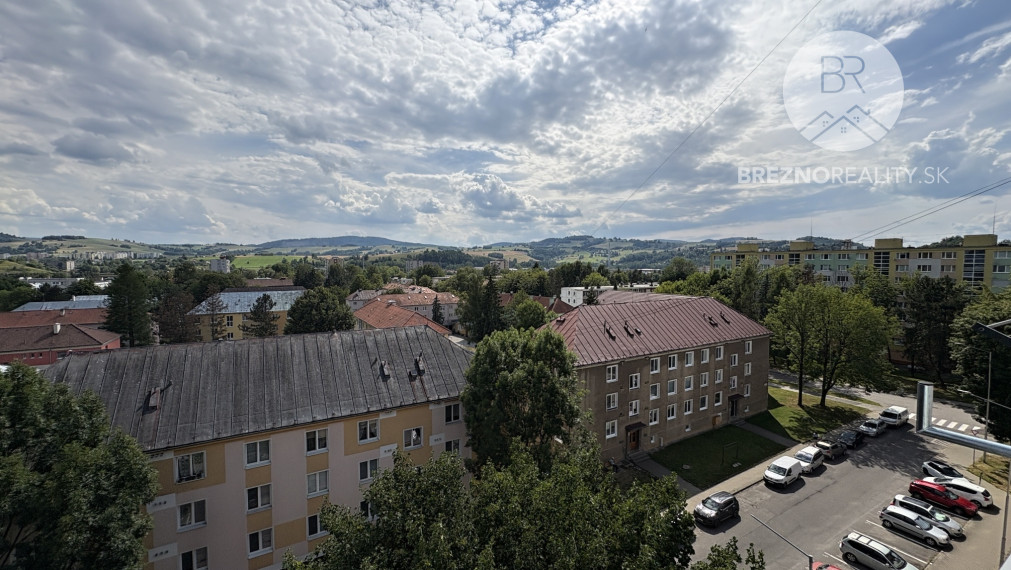 Štartovací byt snov v Brezne - 39m2 pohodlia a svetla