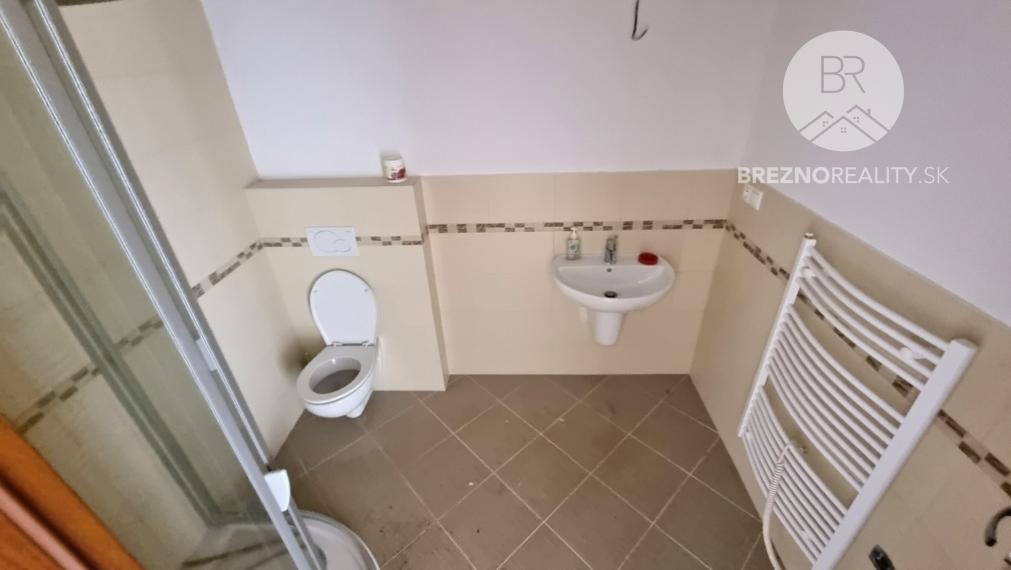 Apartmán/byt na predaj - Tále - Bystrá