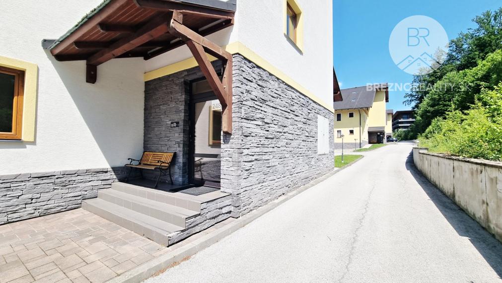 Na predaj 2i apartmán v Bystrej - výborná rekreačná lokalita pod Chopkom