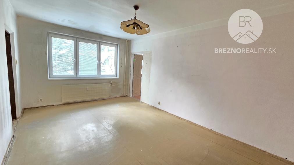 2-izbový byt v pokojnej lokalite blízko centra mesta Brezno