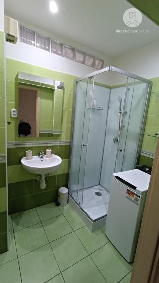 Prenájom 2 izbový byt v centre - Brezno