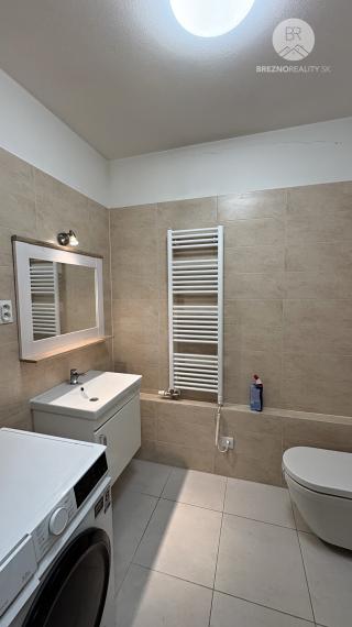 Prenájom 1i byt v novostavbe - Brezno - štvrť Kasárne