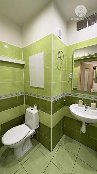 Prenájom 2 izbový byt, kompletne zariadený, v centre - Brezno