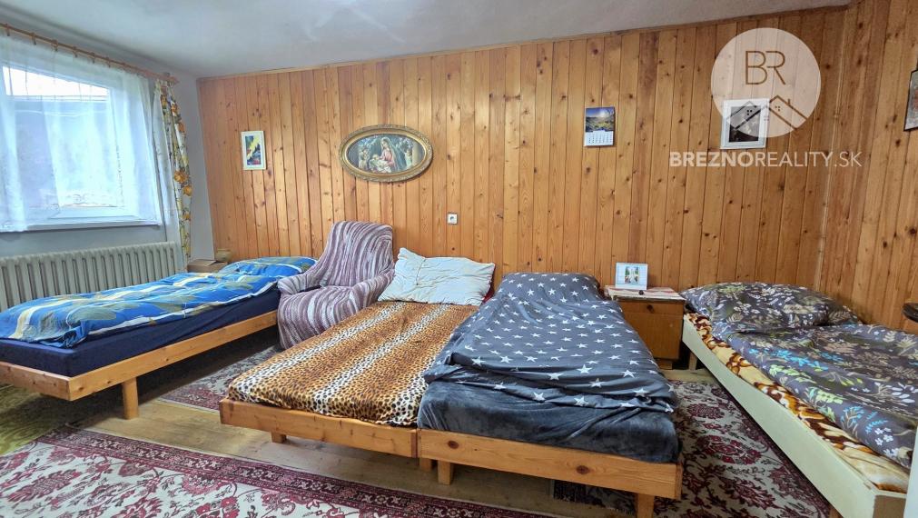 Priestranný rodinný dom v Telgárte s možnosťou samostatného bývania a prenájmu