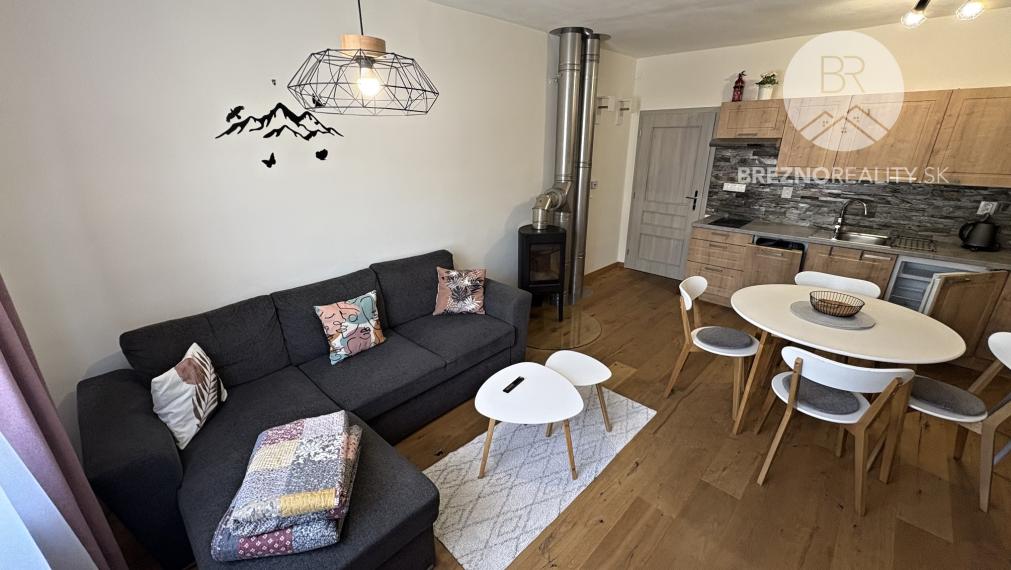 Moderný 3-izbový apartmán v Mýte pod Ďumbierom