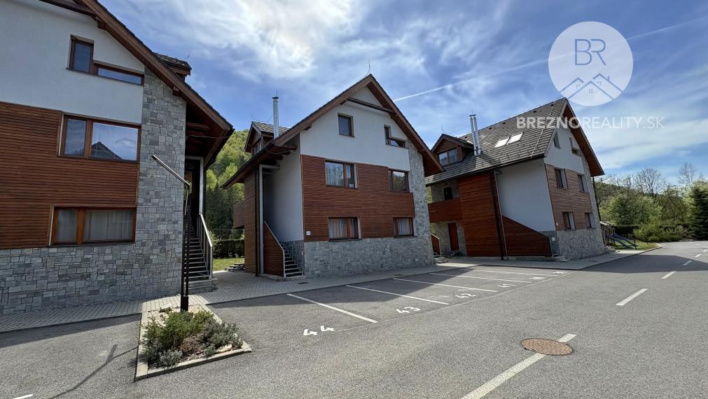 Moderný 3-izbový apartmán v Mýte pod Ďumbierom