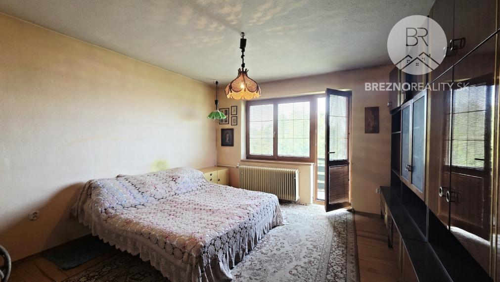 Priestranný rodinný dom vo vyhľadávanej lokalite - Kiepka - Brezno