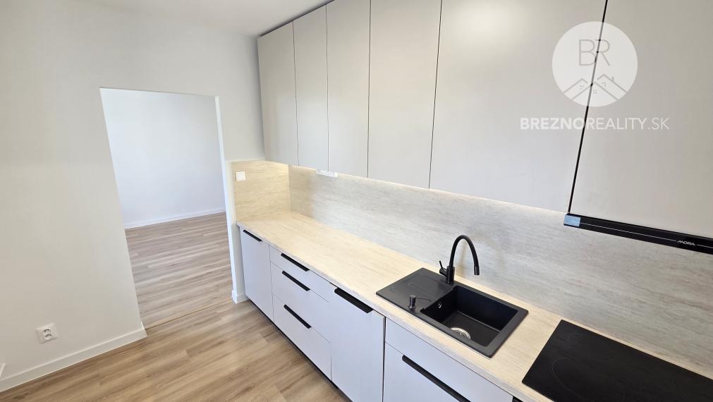 2i byt na predaj - kompletná renovácia - Valaská
