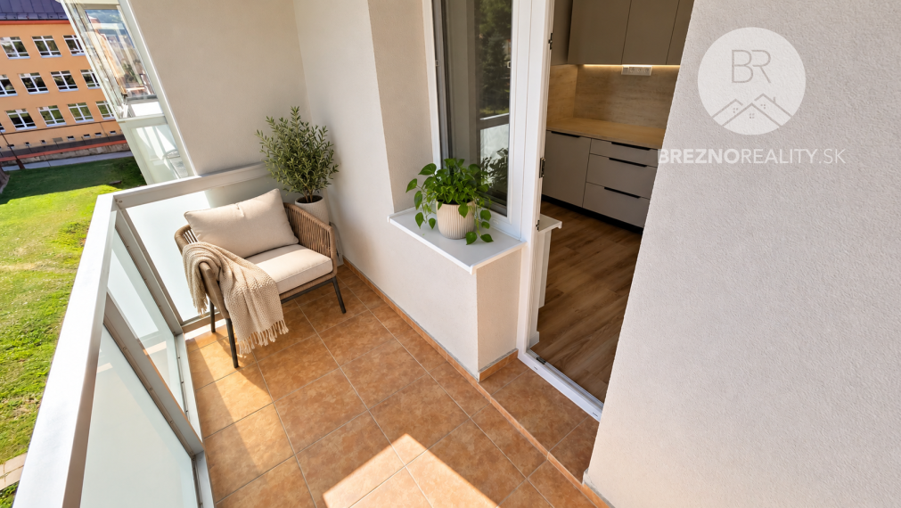 2i byt na predaj - kompletná renovácia - Valaská