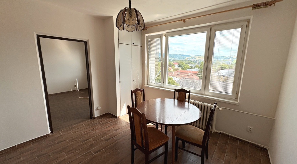 Štartovací byt snov v Brezne - 39m2 pohodlia a svetla