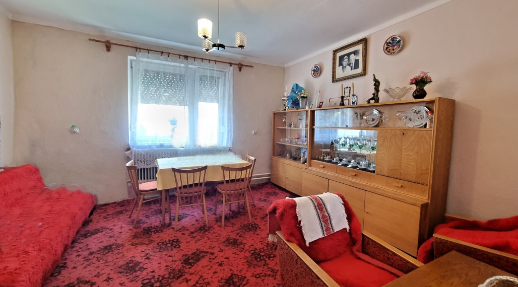 Rodinný dom na veľkom pozemku 1474 m2 - Polomka