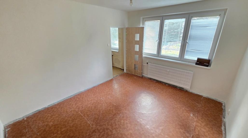 2-izbový byt v pokojnej lokalite blízko centra mesta Brezno