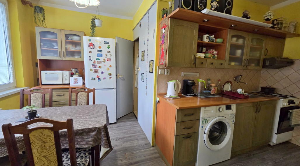 4-izbový byt, 80 m²-  Brezno