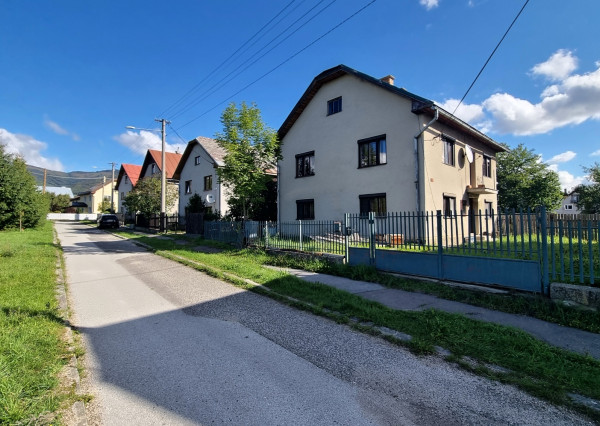 Rodinný dom na predaj - Závadka nad Hronom - okr. Brezno