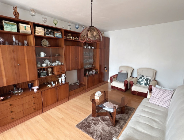Priestranný 4i byt s loggiou, 104 m2, Brezno - pripravený na úpravy podľa vašich predstáv